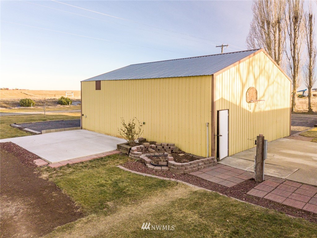 16388 Rd I Northeast Moses Lake, WA 98837 - Photo 35 of 39 Gallery Image 35