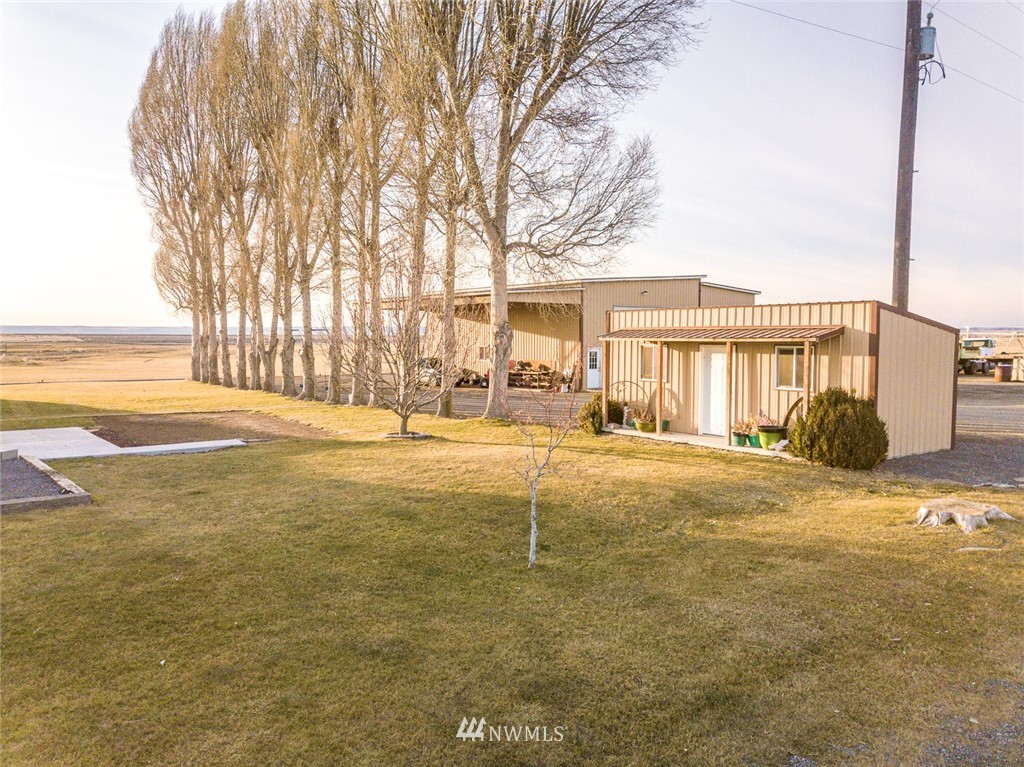 16388 Rd I Northeast Moses Lake, WA 98837 - Photo 36 of 39 Gallery Image 36