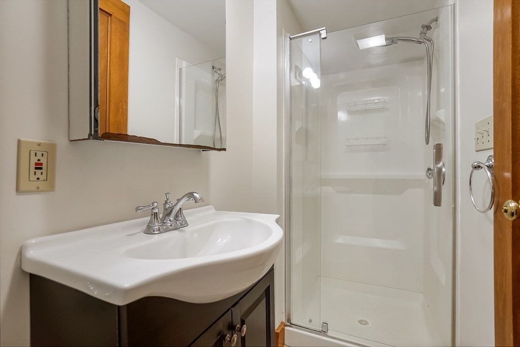 57 Lawrence Street Waltham, MA 02451 - Photo 27 of 32