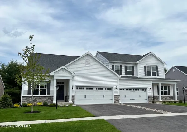 $605,900 | 9 Wistmans Way, Saratoga Springs, NY 12866