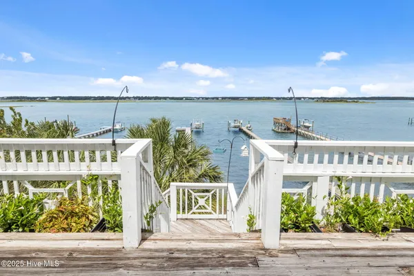 $2,215,000 | 8722 Emerald Plantation Road, Emerald Isle, NC 28594