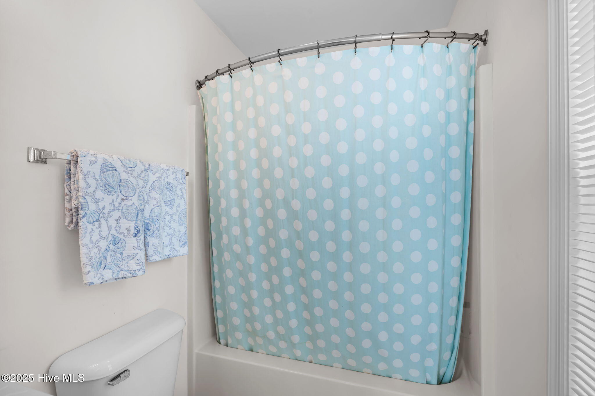 8722 Emerald Plantation Road Emerald Isle, NC 28594 - Photo 49 of 74 41-web-or-mls-1S3A2450