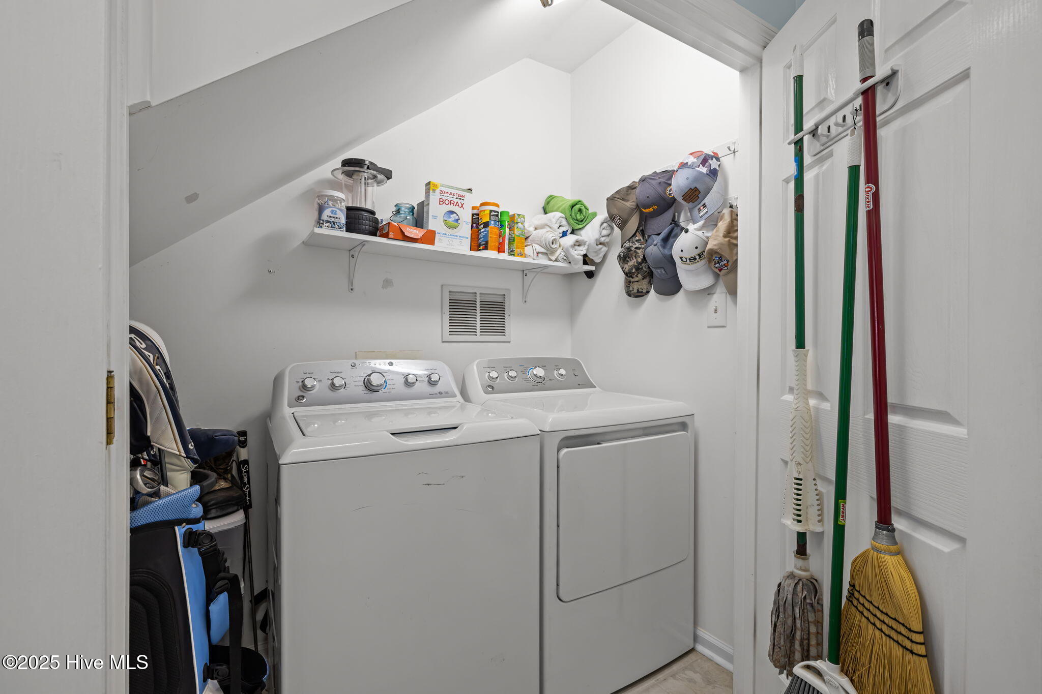 8722 Emerald Plantation Road Emerald Isle, NC 28594 - Photo 53 of 74 6-web-or-mls-1S3A2135