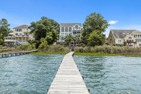 $2,215,000 | 8722 Emerald Plantation Road, Emerald Isle, NC 28594