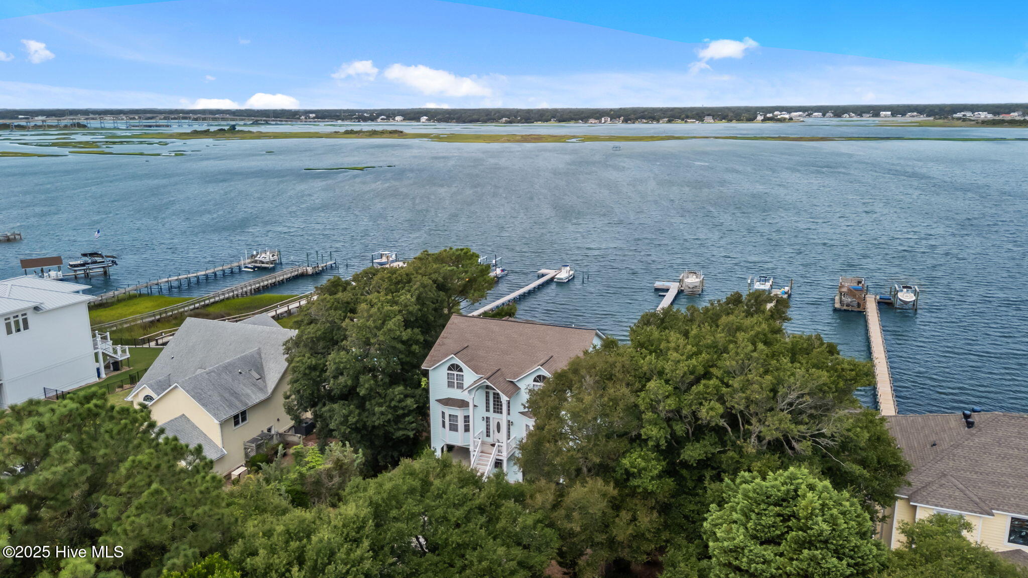 8722 Emerald Plantation Road Emerald Isle, NC 28594 - Photo 8 of 74 65-web-or-mls-65-print-DJI_2025082113523