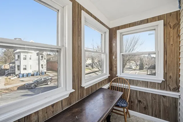 $1,550 | 658 Main Street, Unit 2, West Springfield, MA 01089