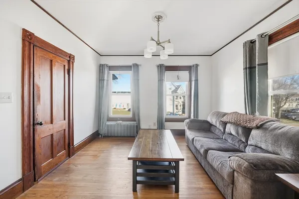 $1,450 | 658 Main Street, Unit 2, West Springfield, MA 01089