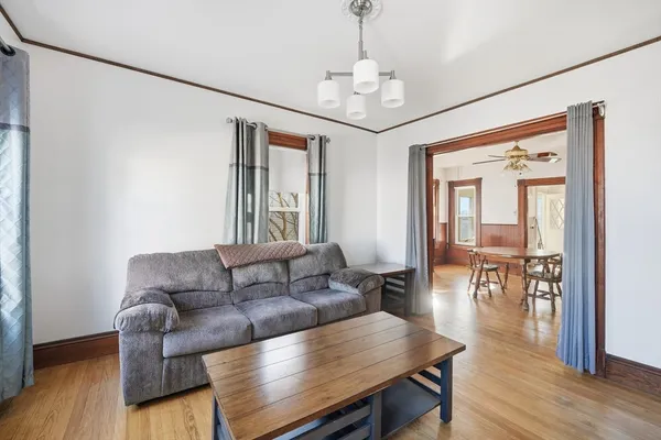 $1,450 | 658 Main Street, Unit 2, West Springfield, MA 01089