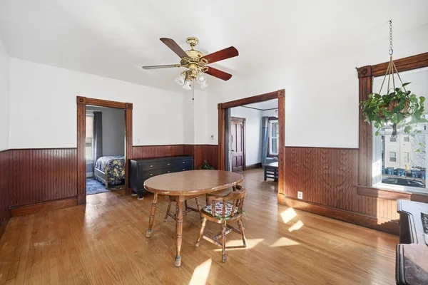 $1,450 | 658 Main Street, Unit 2, West Springfield, MA 01089