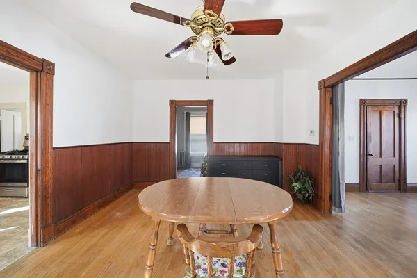 $1,450 | 658 Main Street, Unit 2, West Springfield, MA 01089