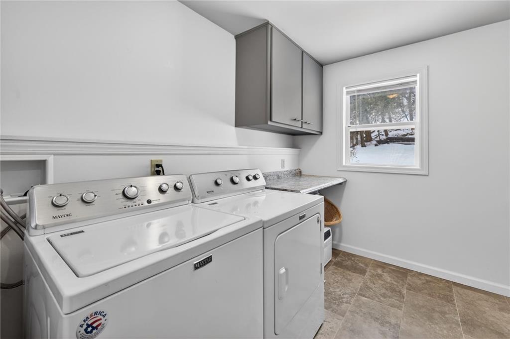 126 West Ranson Avenue Blairsville, PA 15717 - Photo 12 of 27 a utility room with dryer and washer