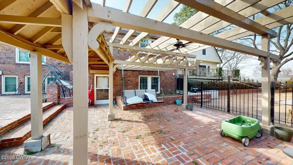 $1,300,000 | 1970 Parr Avenue, Dyersburg, TN 38024