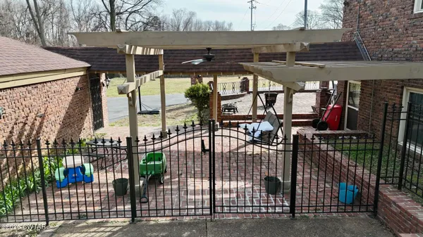 $1,300,000 | 1970 Parr Avenue, Dyersburg, TN 38024