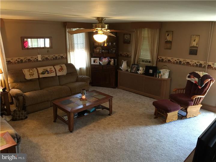 111 Haines Neck Road Mannington, NJ 08079 - Photo 7 of 9 Living Room