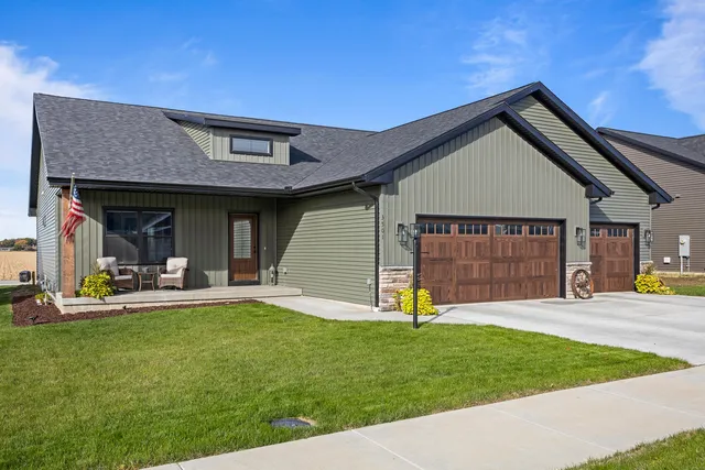 $389,900 | 3501 Melissa Lane, Urbana, IL 61802