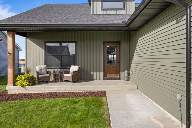 $389,900 | 3501 Melissa Lane, Urbana, IL 61802