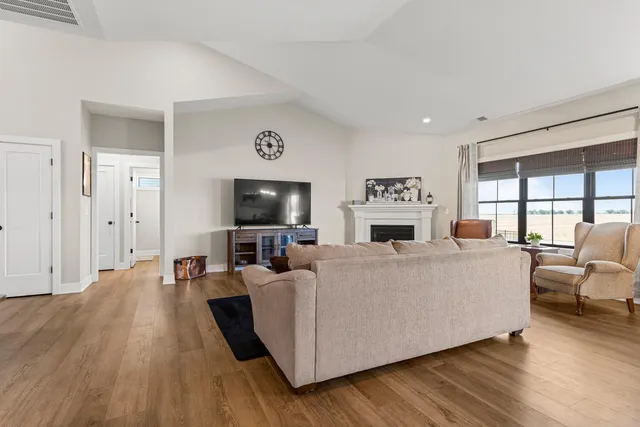 $389,900 | 3501 Melissa Lane, Urbana, IL 61802