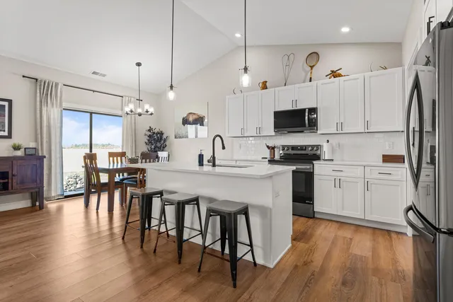 $389,900 | 3501 Melissa Lane, Urbana, IL 61802