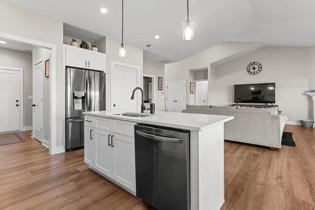 $389,900 | 3501 Melissa Lane, Urbana, IL 61802