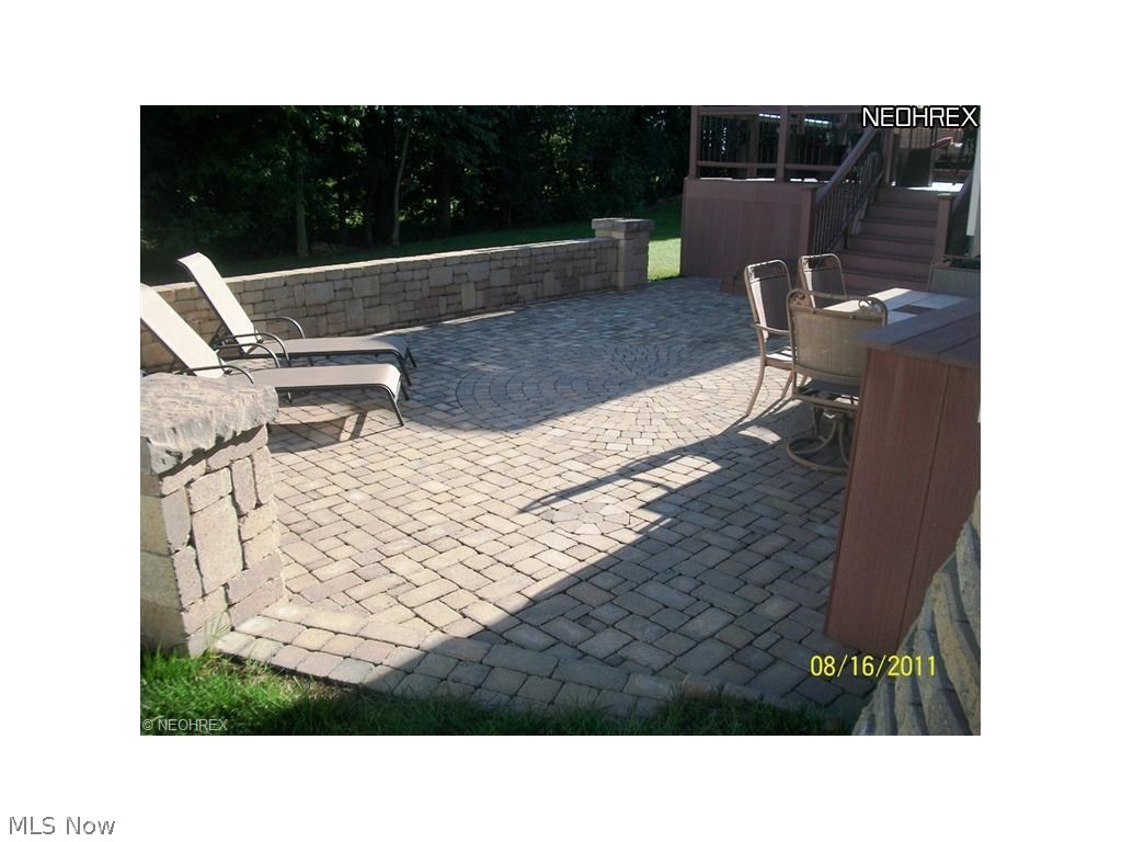 2504 Hazelnut Road Ravenna, OH 44266 - Photo 4 of 18 Gallery Image 4