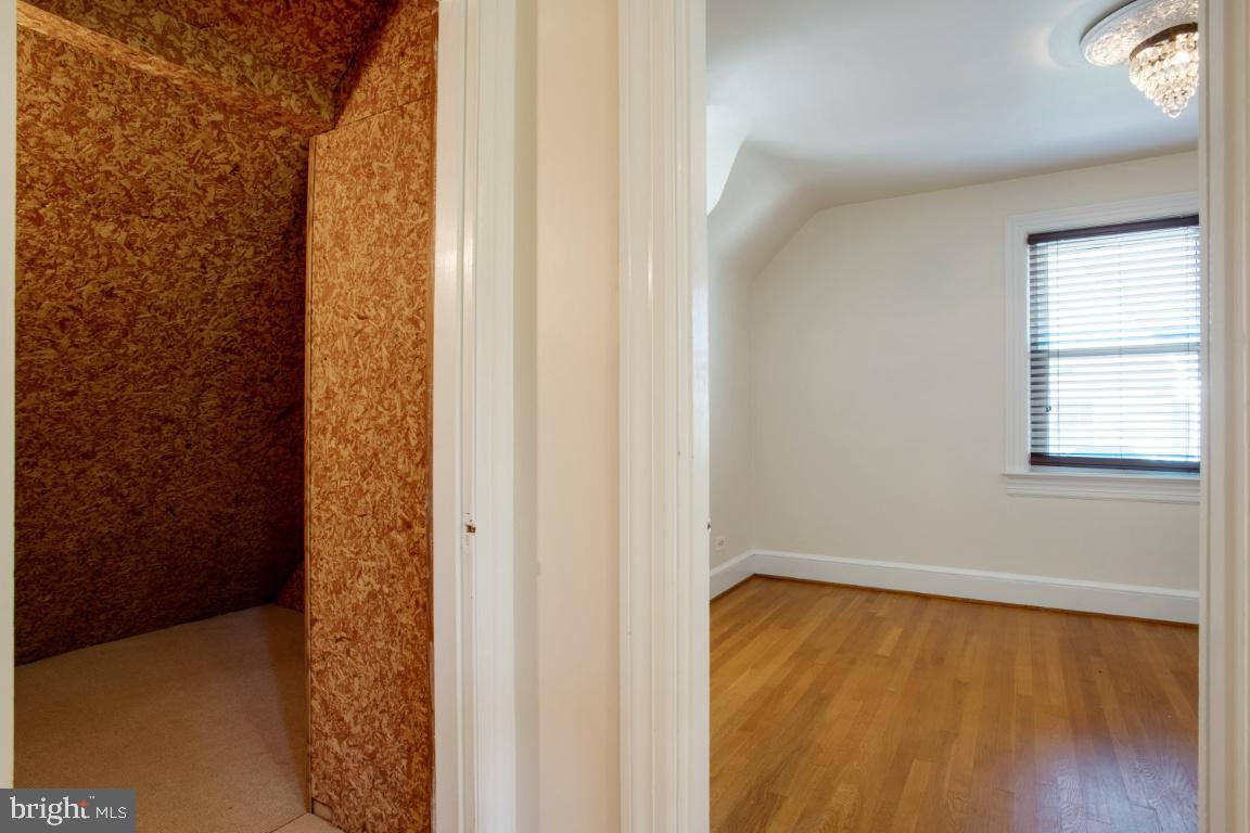 1136 South Blue Ridge Avenue Culpeper, VA 22701 - Photo 22 of 38 hallway closet looking into bedroom 3