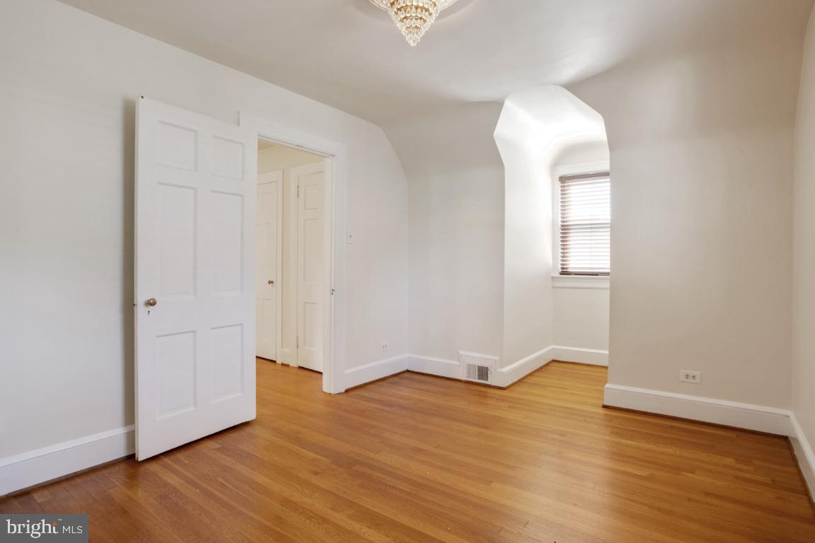 1136 South Blue Ridge Avenue Culpeper, VA 22701 - Photo 24 of 38 Bedroom 3