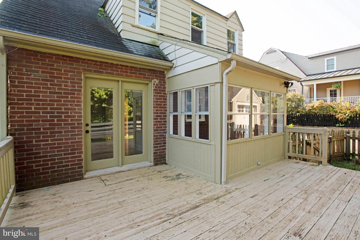 1136 South Blue Ridge Avenue Culpeper, VA 22701 - Photo 33 of 38 Back of home from deck
