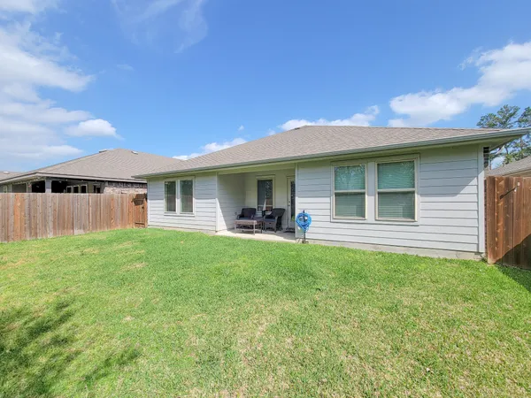 $2,150 | 2326 Strong Horse Drive, Conroe, TX 77301