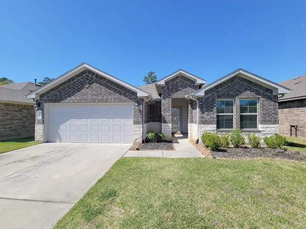 $2,150 | 2326 Strong Horse Drive, Conroe, TX 77301