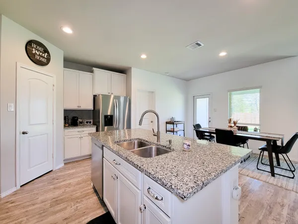 $2,150 | 2326 Strong Horse Drive, Conroe, TX 77301