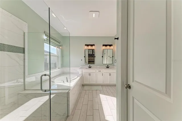 $659,000 | 6029 Maidenstone Way, Palmetto, FL 34221