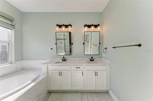 $659,000 | 6029 Maidenstone Way, Palmetto, FL 34221