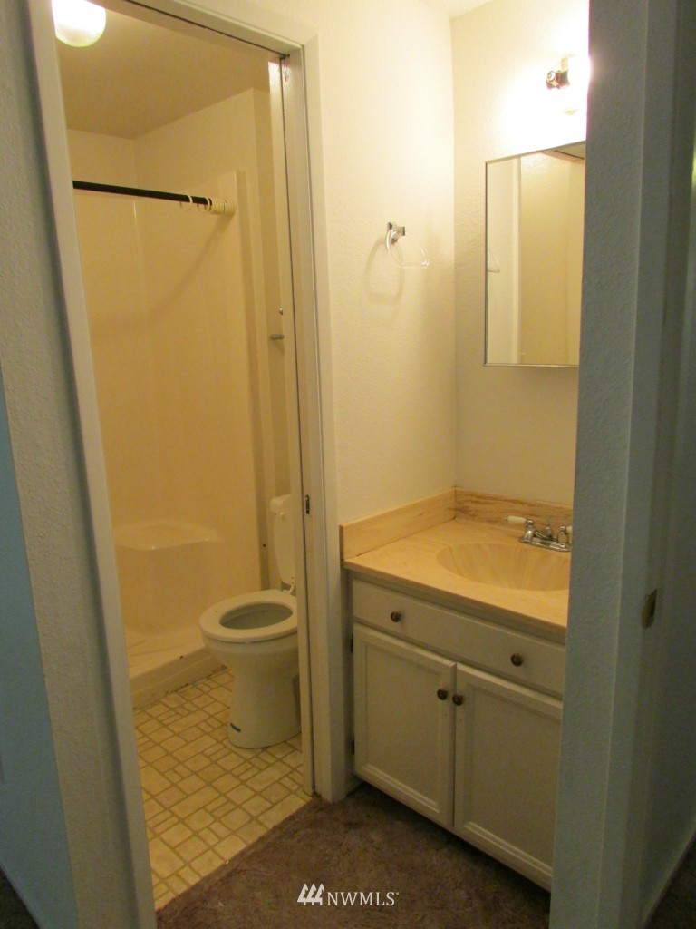 211 Herrick Road Port Angeles, WA 98363 - Photo 12 of 23 Gallery Image 12