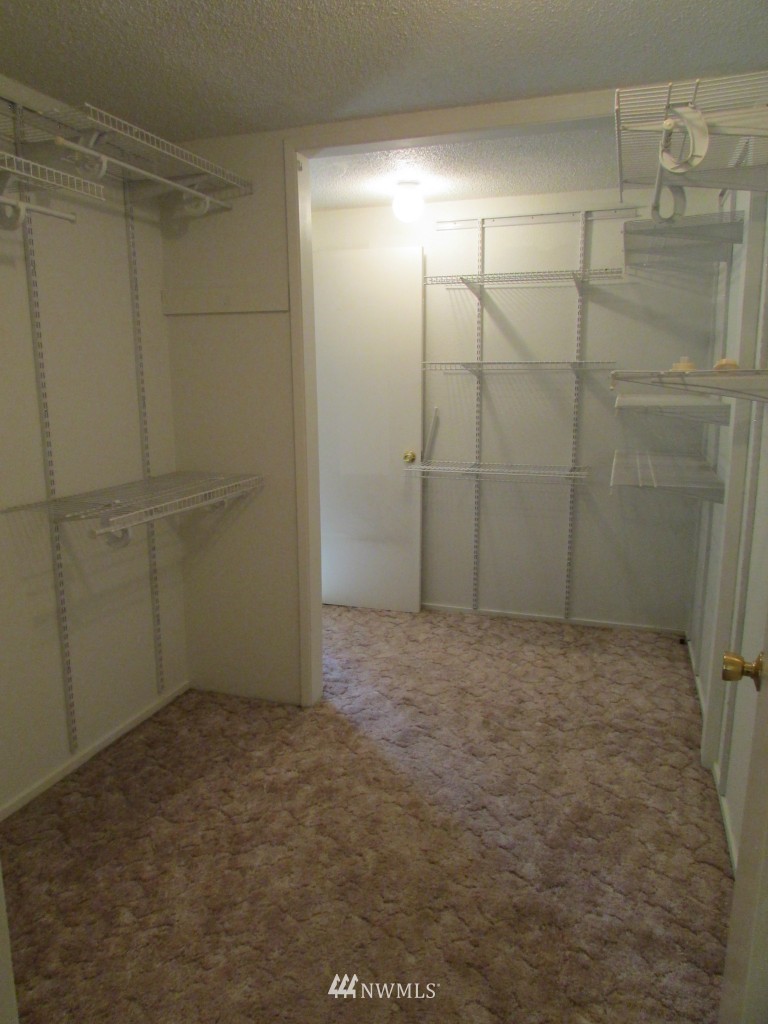 211 Herrick Road Port Angeles, WA 98363 - Photo 13 of 23 Gallery Image 13
