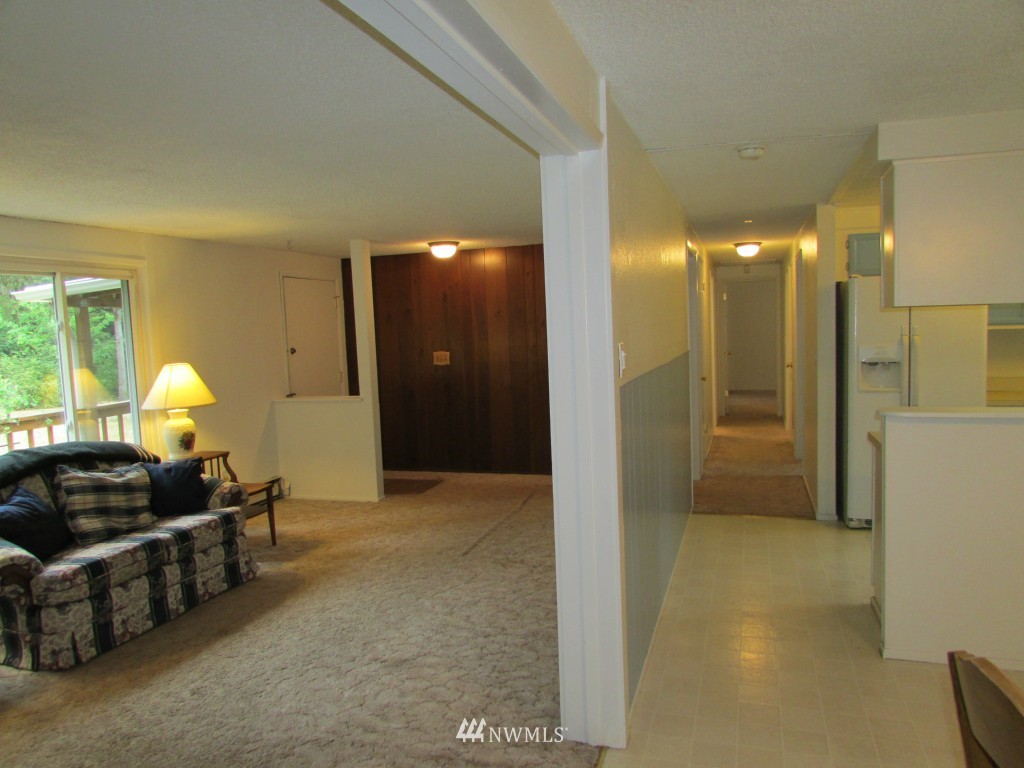 211 Herrick Road Port Angeles, WA 98363 - Photo 3 of 23 Gallery Image 3