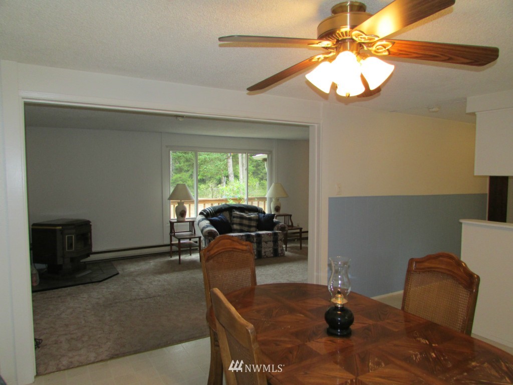 211 Herrick Road Port Angeles, WA 98363 - Photo 4 of 23 Gallery Image 4