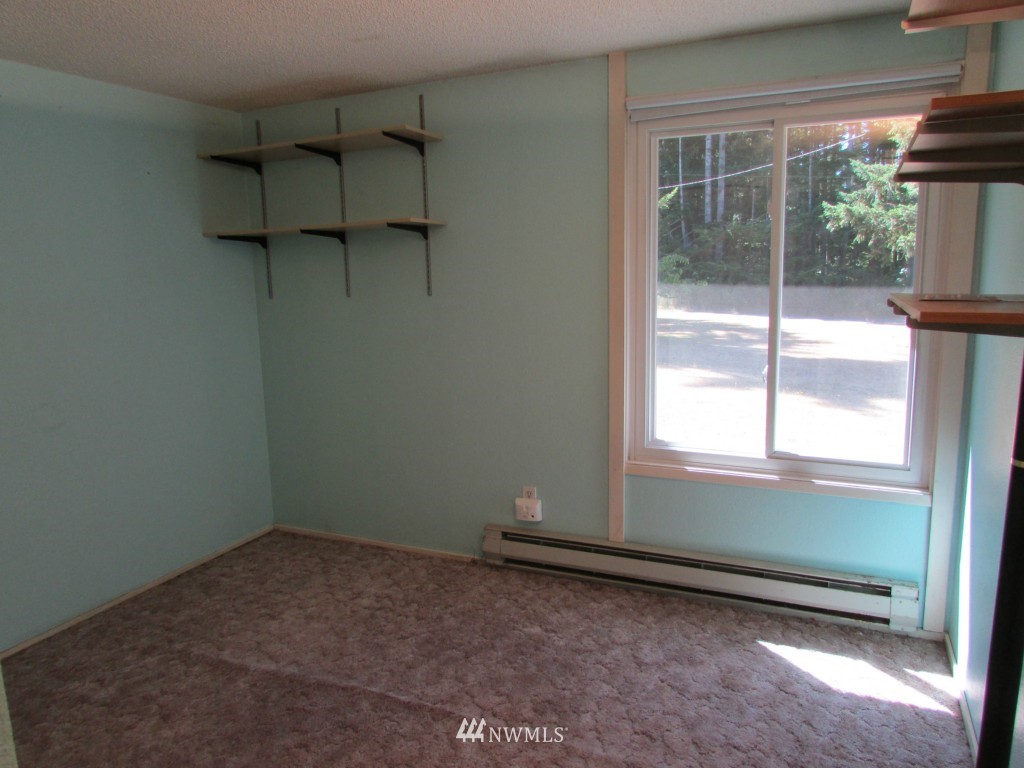 211 Herrick Road Port Angeles, WA 98363 - Photo 9 of 23 Gallery Image 9