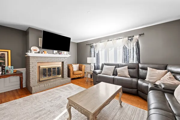 $3,200 | 12755 South Elizabeth Drive, Plainfield, IL 60585