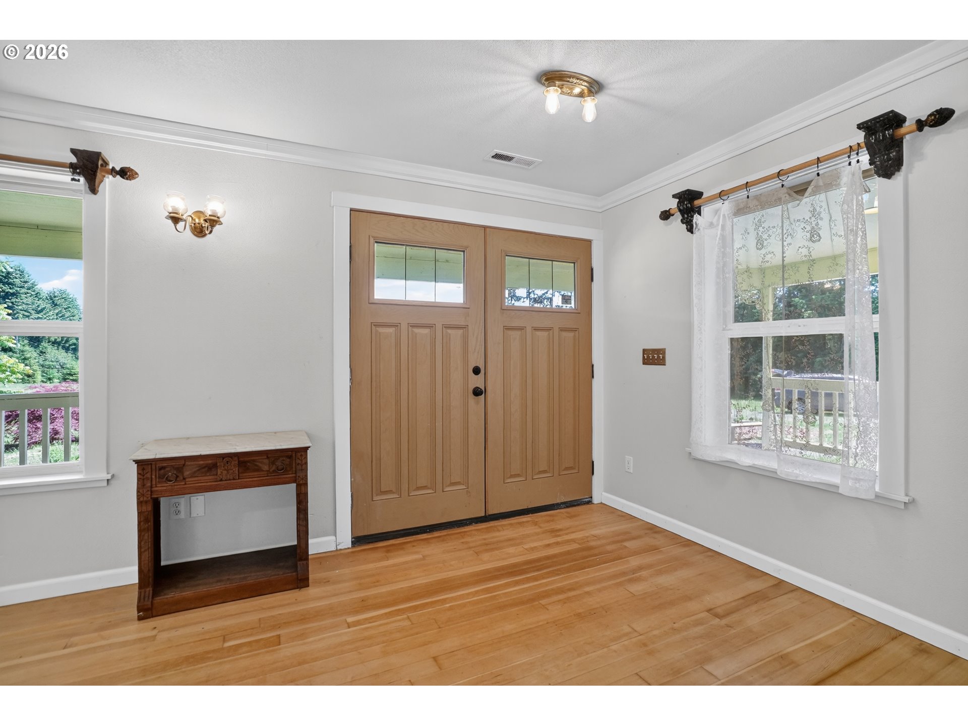 8701 Northeast Sorenson Road La Center, WA 98629 - Photo 10 of 42 Entrance/Foyer