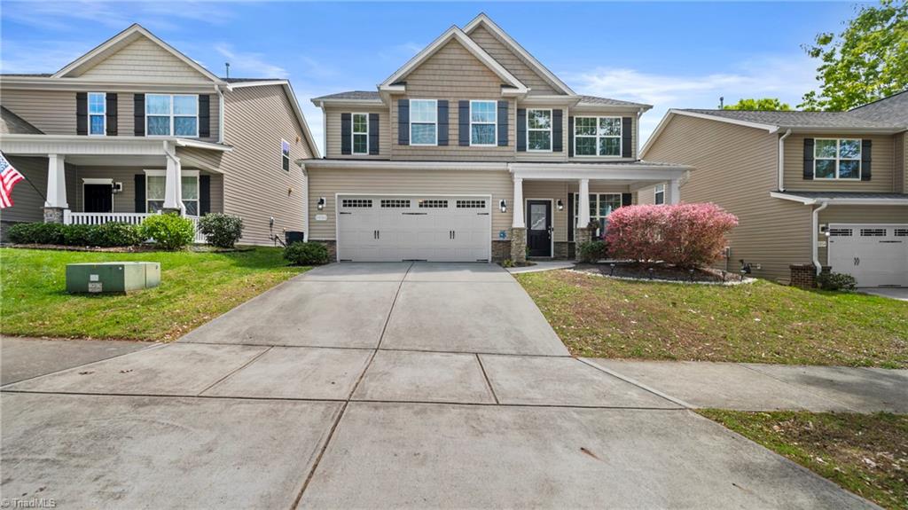 2050 Sinclair Trace Burlington, NC 27215 - Photo 1 of 16 Front of house
