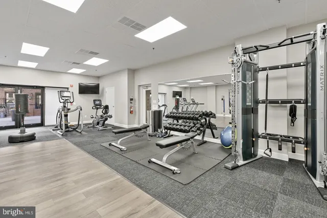 $329,990 | 960 Fell Street, Unit 609, Baltimore, MD 21231