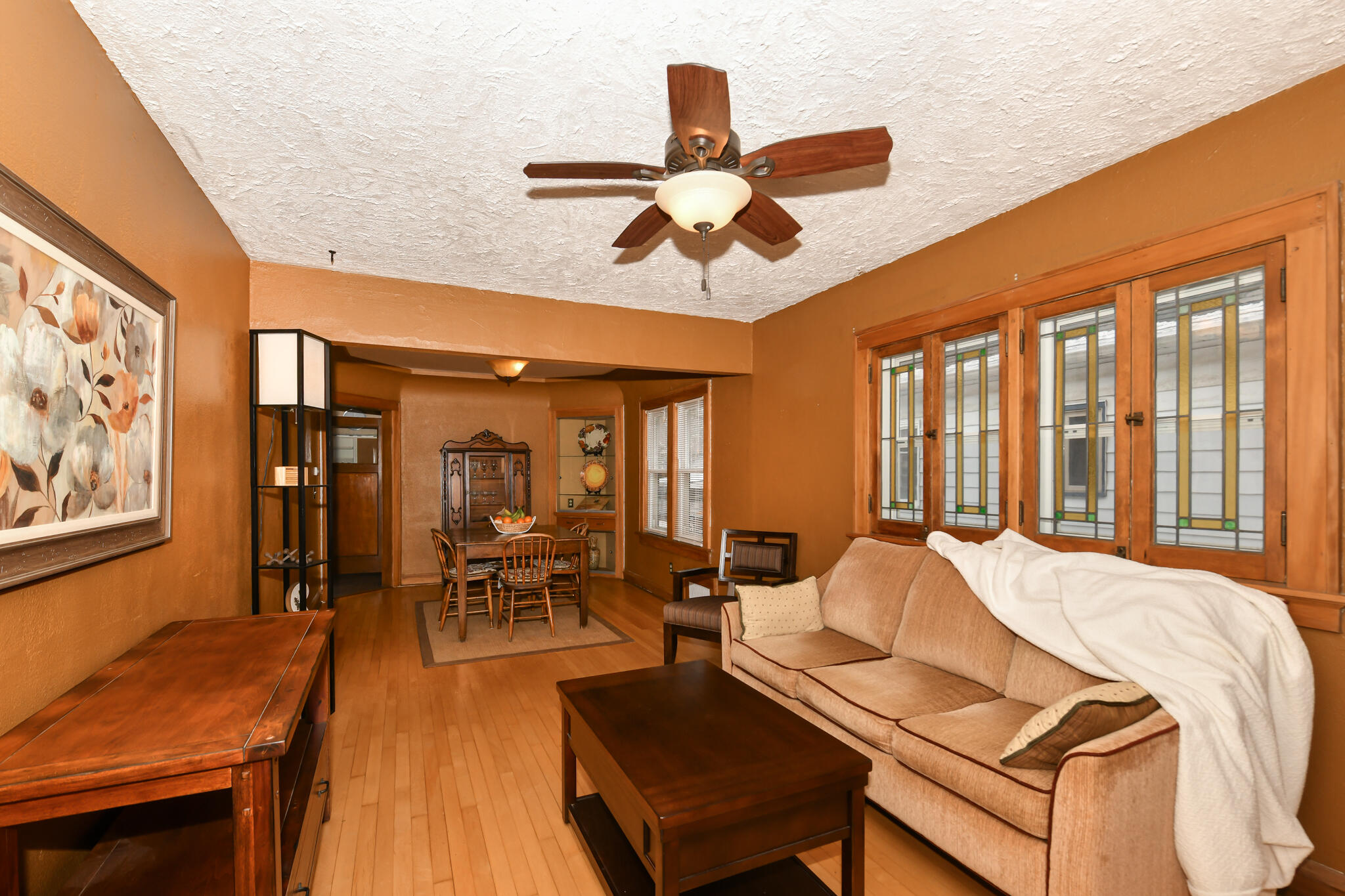 3018 North 73rd Street Milwaukee, WI 53210 - Photo 7 of 43 Open Living Space