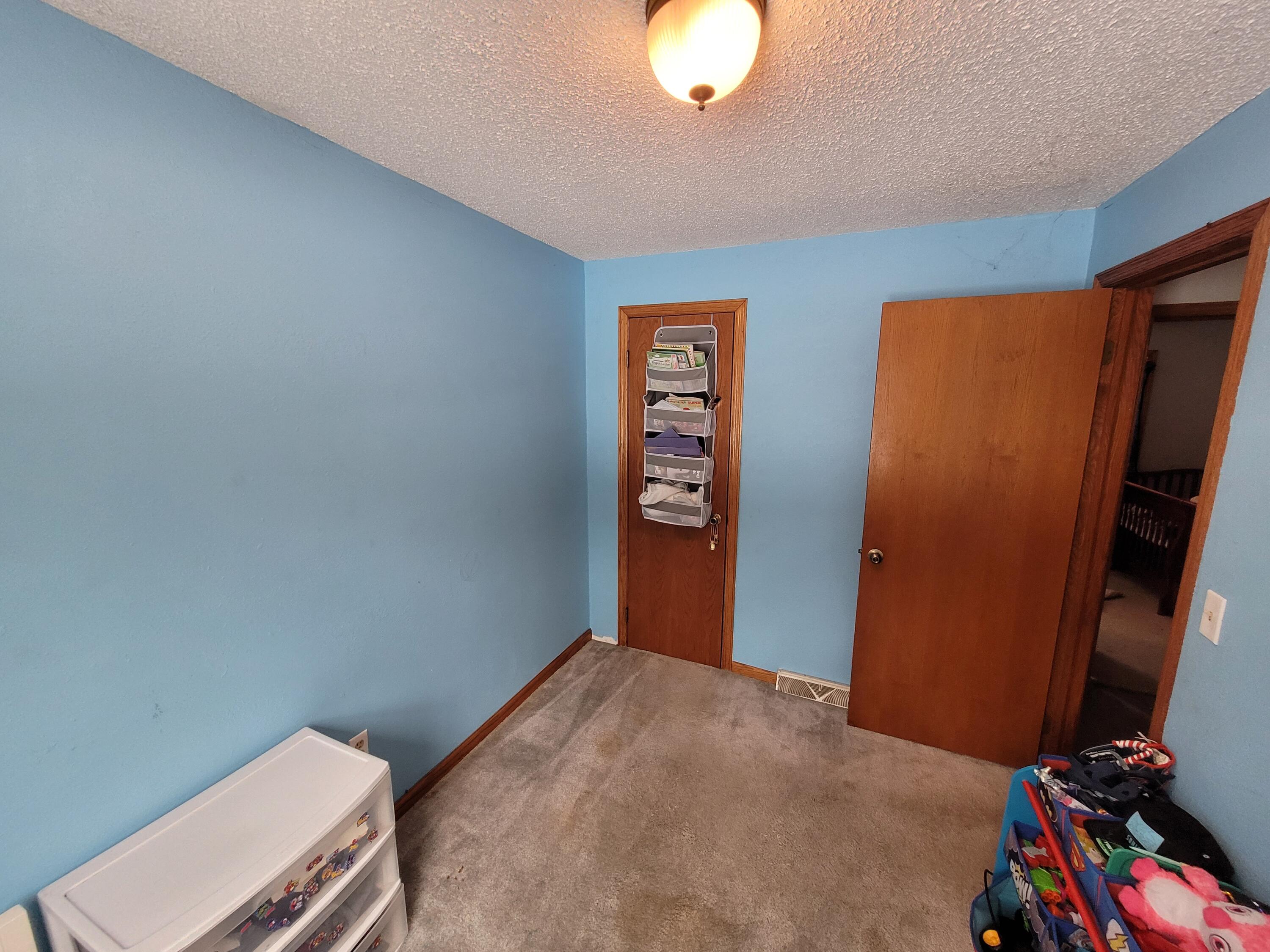 11800 Bellevue Road Battle Creek, MI 49014 - Photo 13 of 20 20251211_124310