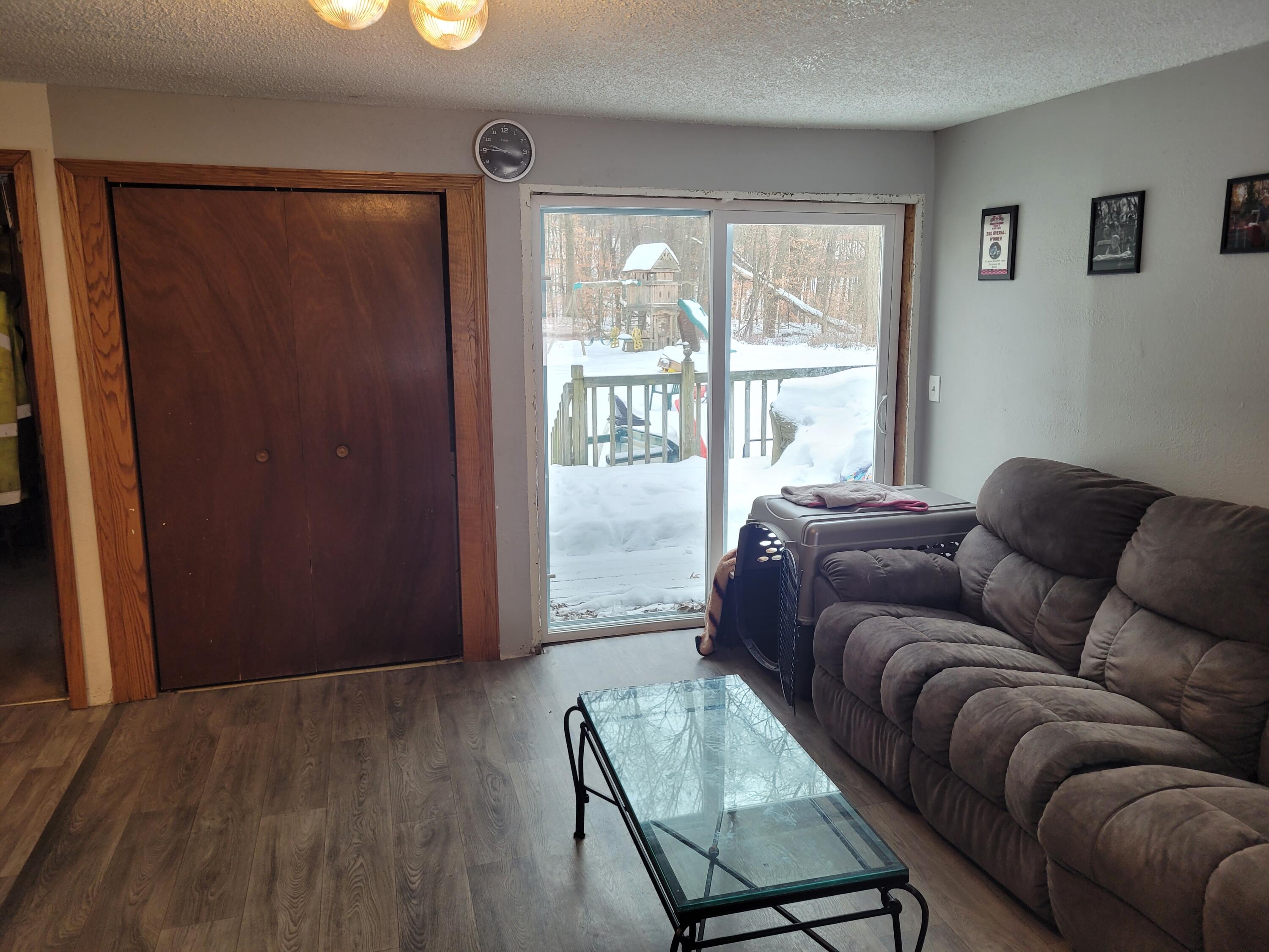 11800 Bellevue Road Battle Creek, MI 49014 - Photo 8 of 20 20251211_123805
