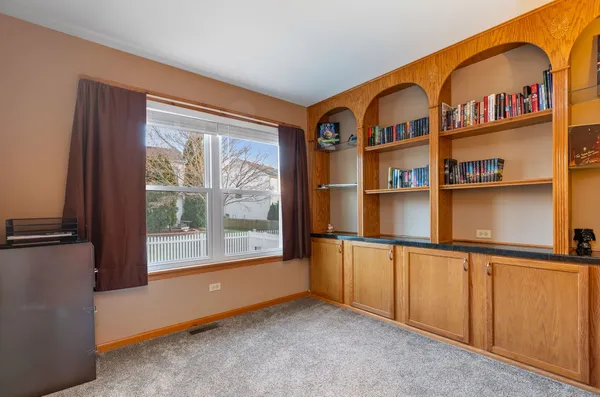 $450,000 | 1848 Maple Glen Drive, Plainfield, IL 60586