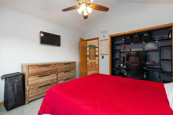 $450,000 | 1848 Maple Glen Drive, Plainfield, IL 60586