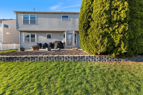 $450,000 | 1848 Maple Glen Drive, Plainfield, IL 60586