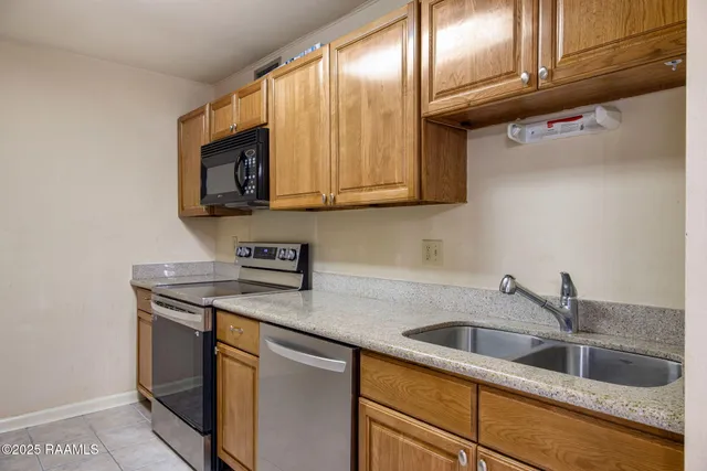 $120,000 | 701 South College Road, Unit 118, Lafayette, LA 70503