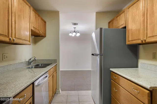 $120,000 | 701 South College Road, Unit 118, Lafayette, LA 70503