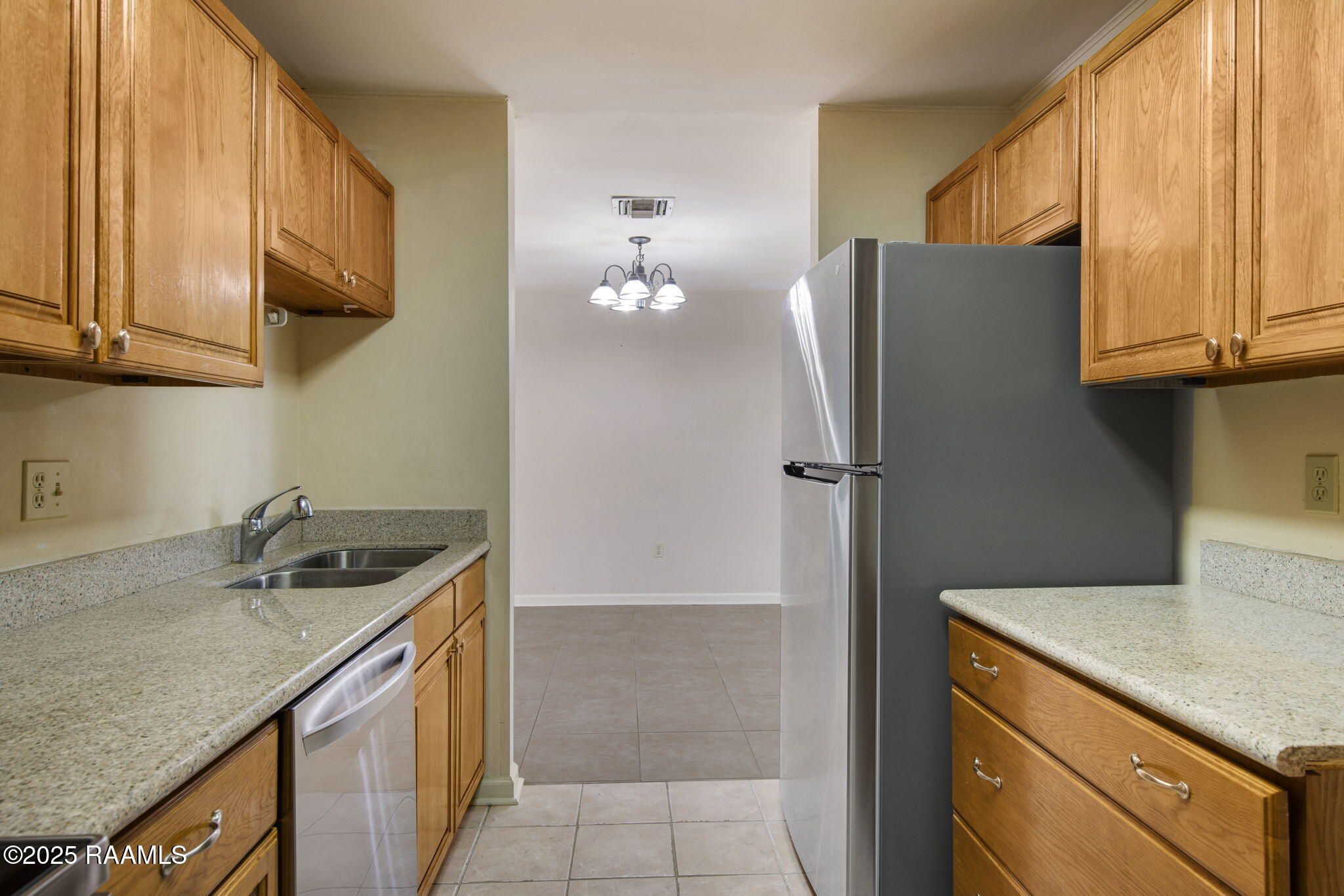 701 South College Road, Unit 118 Lafayette, LA 70503 - Photo 15 of 23 13-web-or-mls-701 S College 118-13